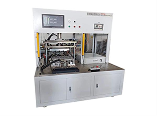 發(fā)動(dòng)機(jī)缸蓋密封測(cè)試臺(tái)應(yīng)用案例